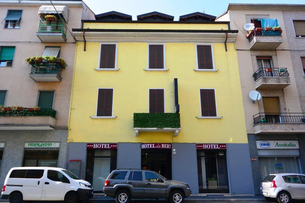 Bert Hotel Sesto San Giovanni Buitenkant foto