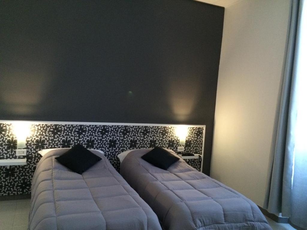 Bert Hotel Sesto San Giovanni Buitenkant foto