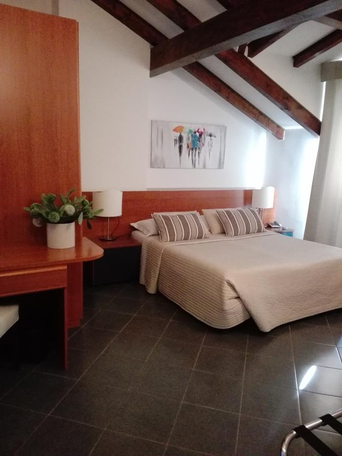 Bert Hotel Sesto San Giovanni Buitenkant foto