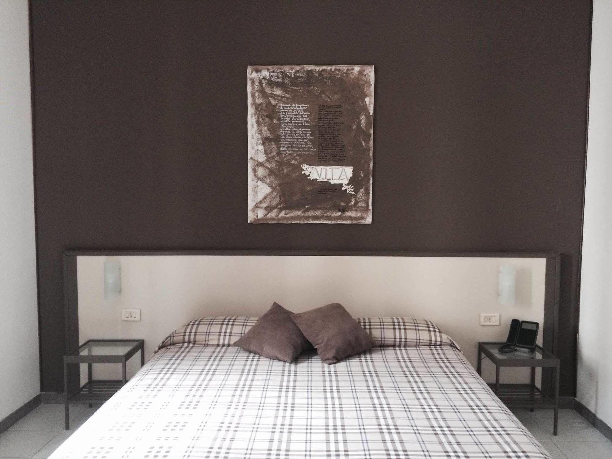 Bert Hotel Sesto San Giovanni Buitenkant foto