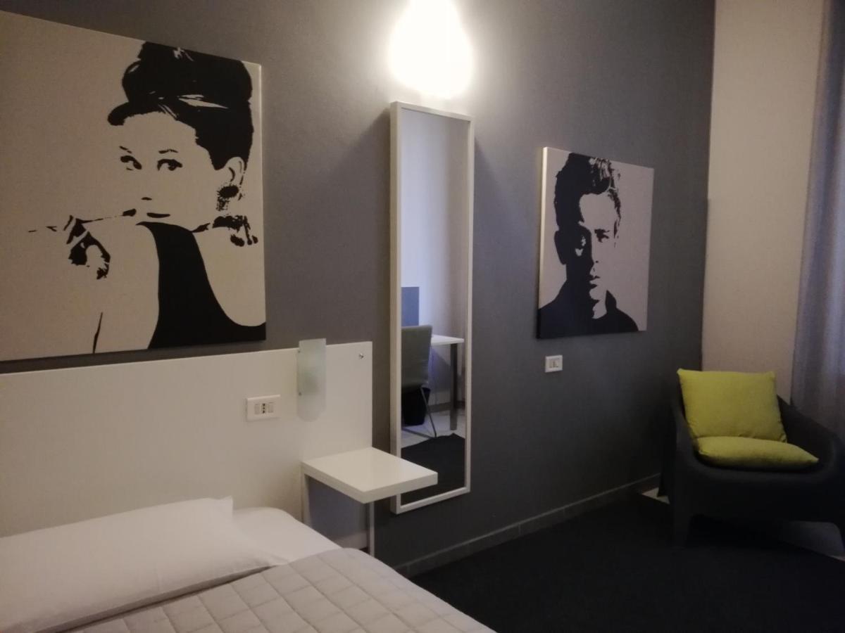 Bert Hotel Sesto San Giovanni Buitenkant foto