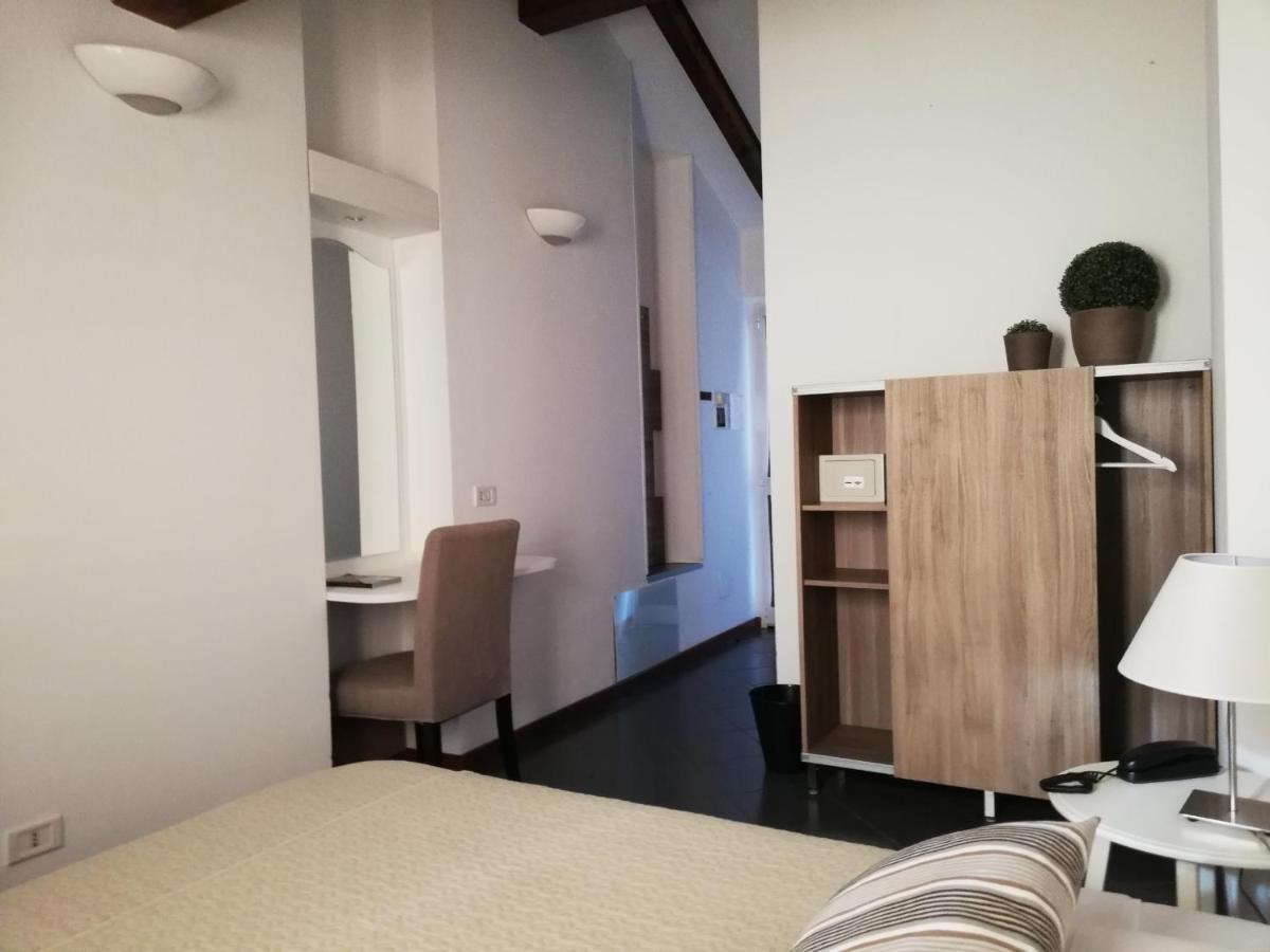 Bert Hotel Sesto San Giovanni Buitenkant foto