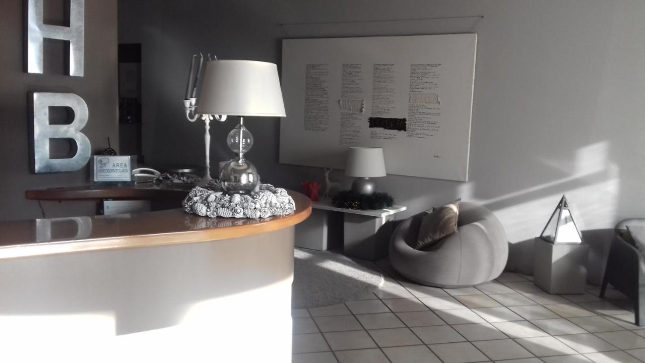 Bert Hotel Sesto San Giovanni Buitenkant foto